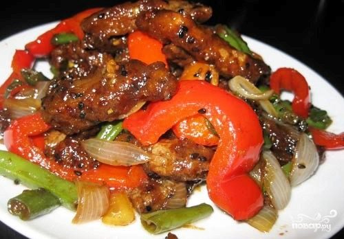 Говядина по-китайски с овощами