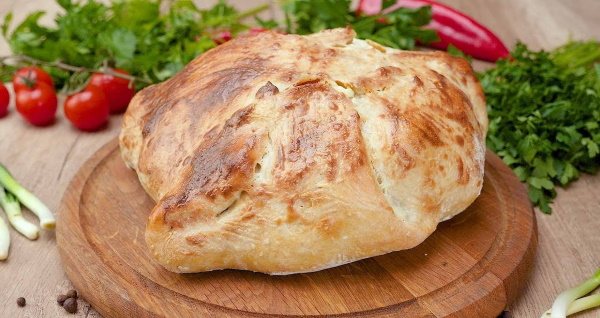 Курица в слоеном тесте запеченная в духовке целиком