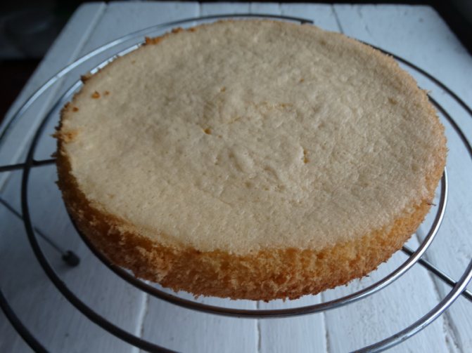 Пышный бисквит на желтках