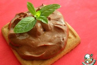 Рецепт: Сливочный крем из нуги и шоколада