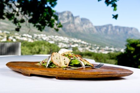 Rumbllion-традиционный салат Цезарь