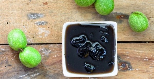 Варенье из грецких орехов зеленых. Простой рецепт с кожурой, без извести, польза и вред, противопоказания. С мёдом, апельсином